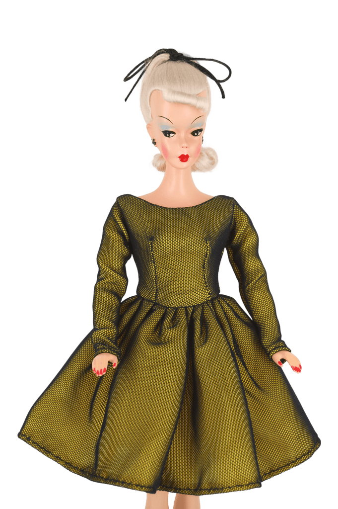 Bild Lilli doll in a black and gold evening gown with a fitted bodice and full skirt, exuding luxury and vintage elegance.